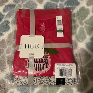Get in the Holiday Spirit Hue Pajama Set, Size Large